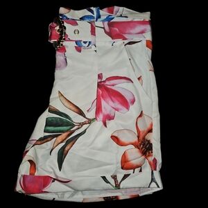 Ladies floral silky shorts